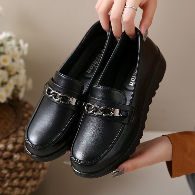 New Fashionable Breathable Sports Women's Shoes Trendy Casual Shoes Sports Shoes 